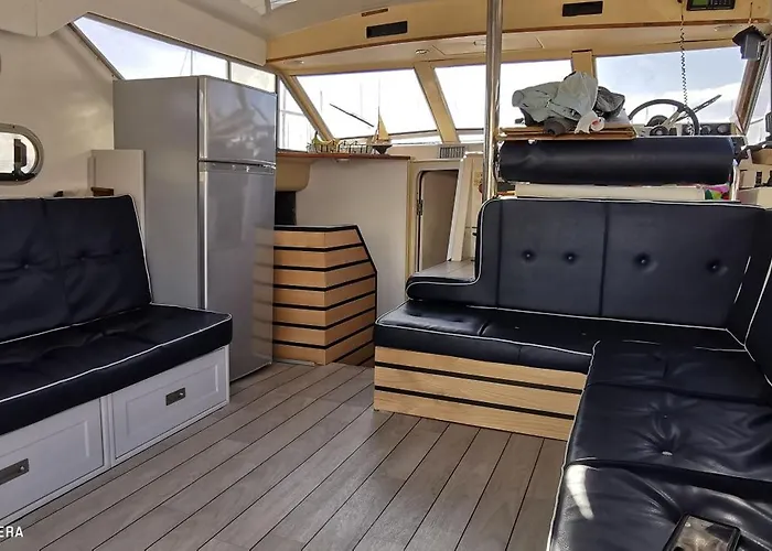 Flottant * Ajaccio (Corsica)