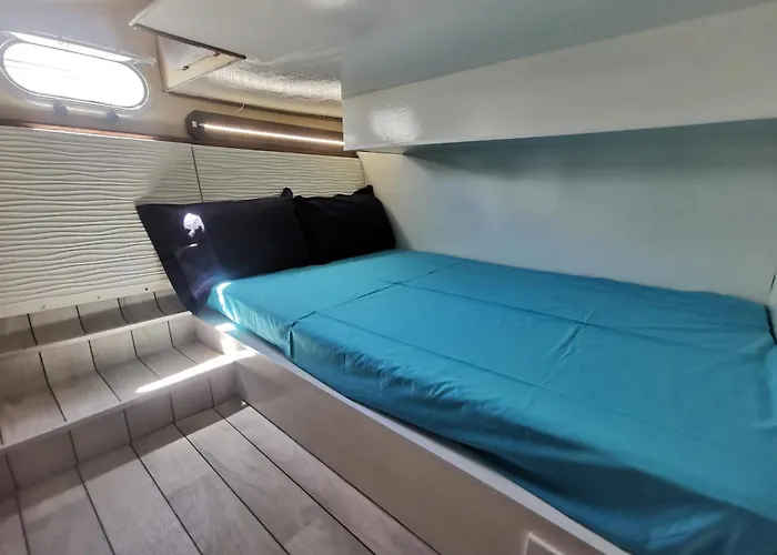 Flottant Ajaccio (Corsica)